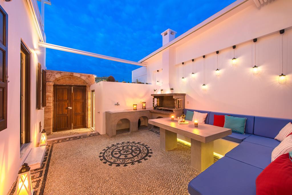 Villa Allure With Jacuzzi And Acropolis View!!! *